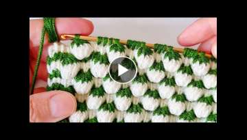 Strawberry Knitted Blanket Model