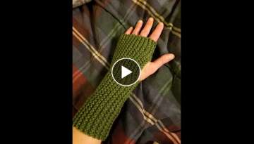 Easy Knit Fingerless Gloves Tutorial