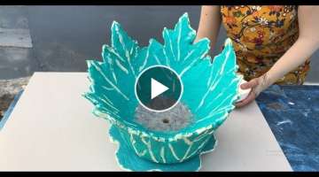  Use papaya leaves to make flower pots