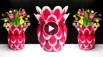 Ide Kreatif Vas Bunga Cantik dari Sendok Plastik 